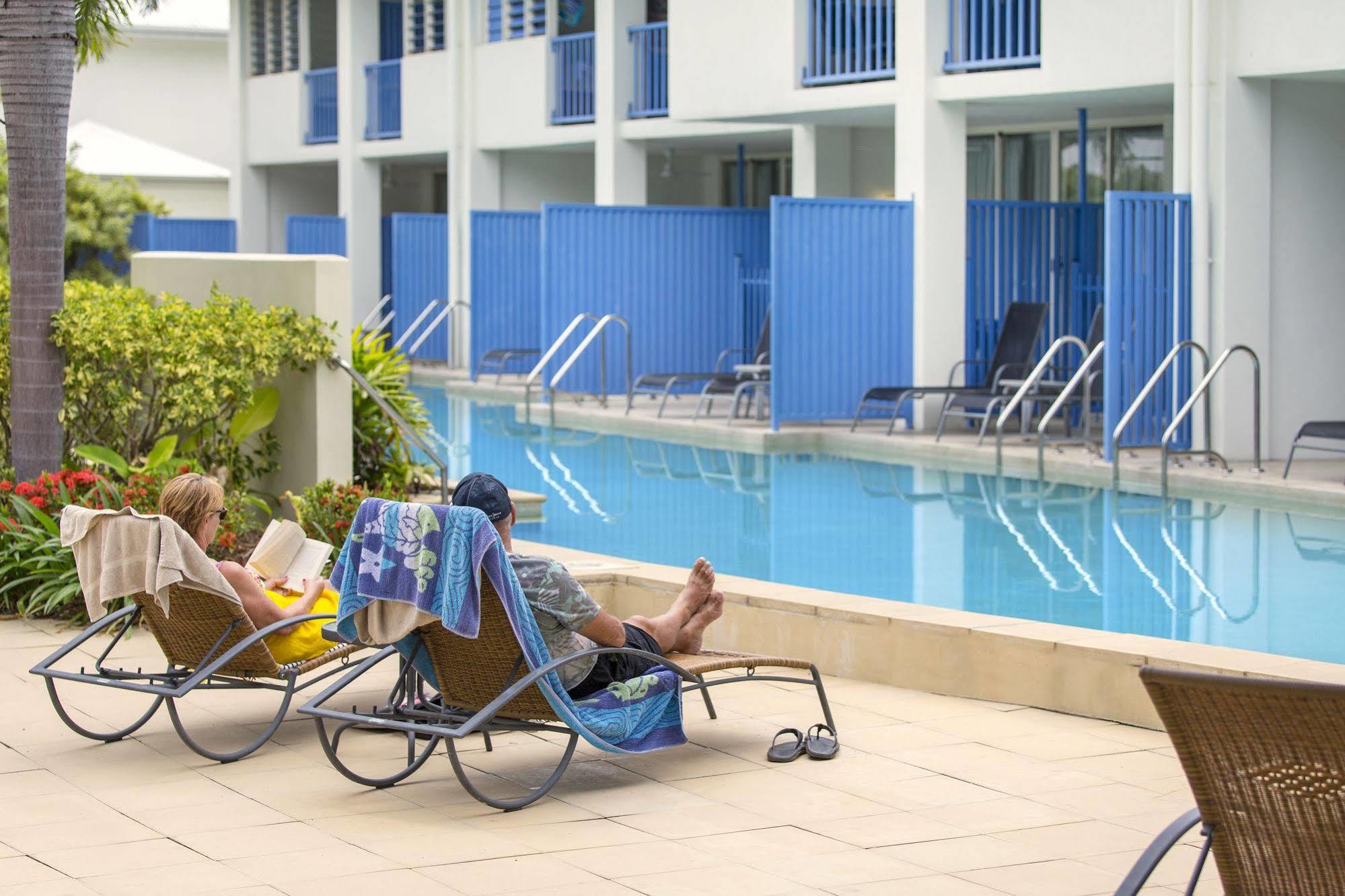 Silkari Lagoons Port Douglas Aparthotel Exterior photo